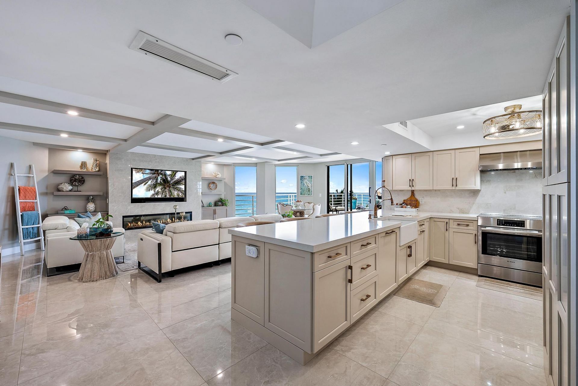 176 Helios Drive, Unit 606, Jupiter, FL 33477 Photo