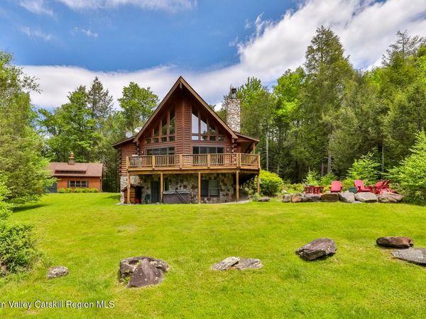 101 Carl Road, Jewett, NY 12444