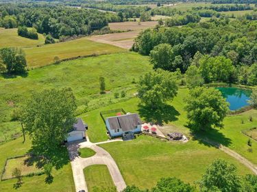 7786 Cody Road, Hillsboro, OH 45133