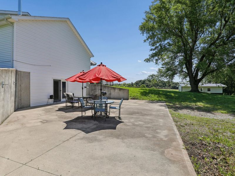 7786 Cody Road, Hillsboro, OH 45133 Photo 32