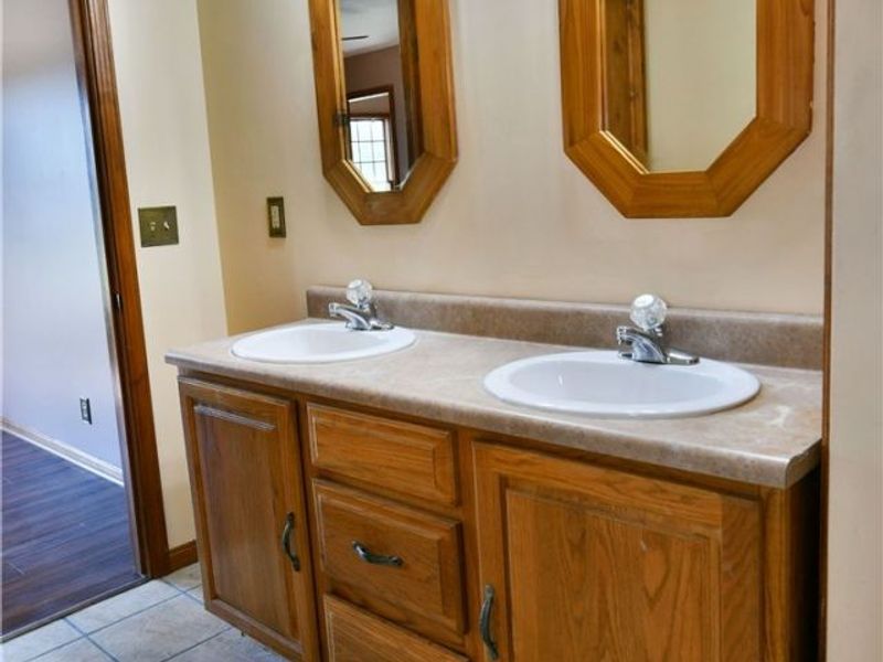 6525 Duck Creek Road, Berlin Center, OH 44401 Photo 29