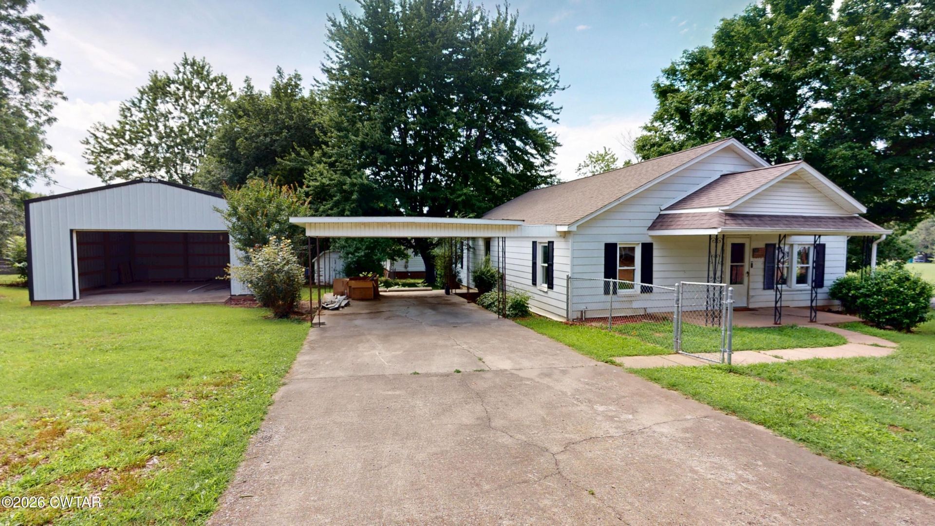 318 N College Street, Martin, TN 38237 Main Photo