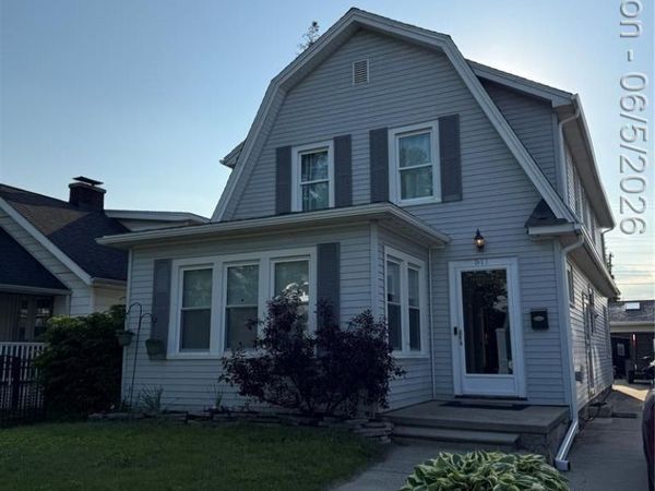 511 Godfroy Avenue, Monroe, MI 48162