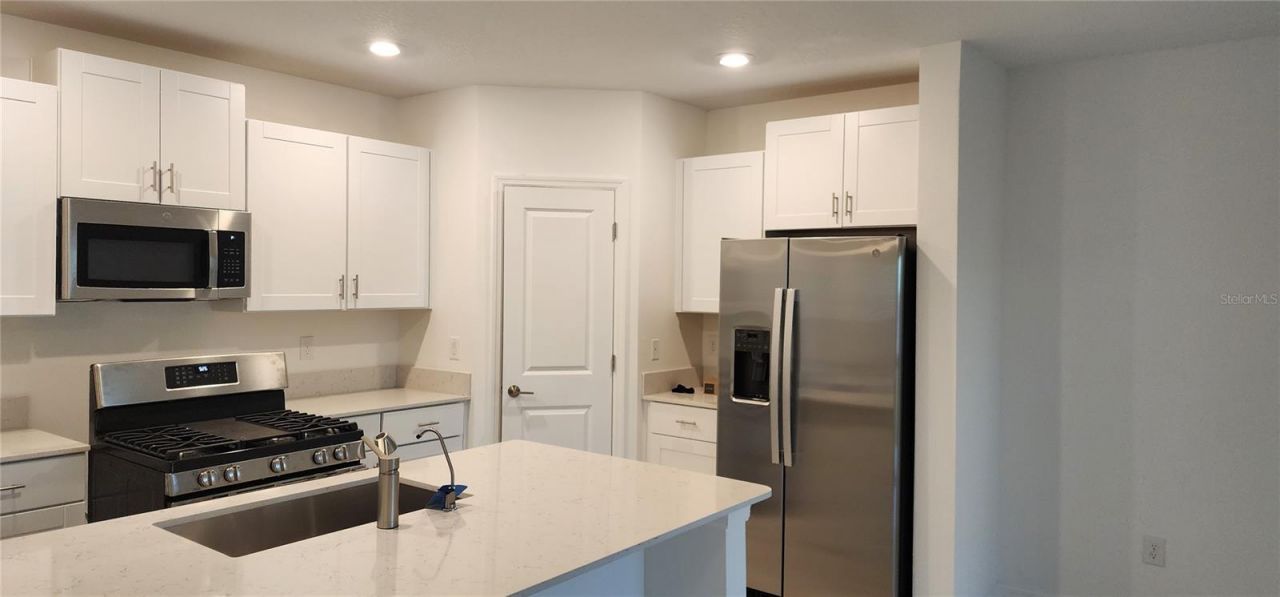 35077 Ackley Trace , Zephyrhills, FL 33541 Photo