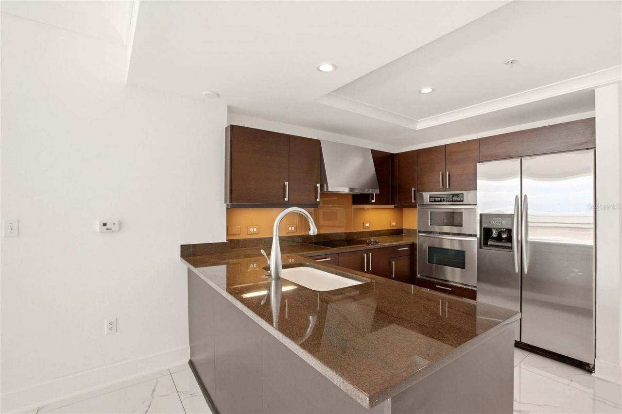 1350 Main Street , Unit 707, Sarasota, FL 34236 Photo
