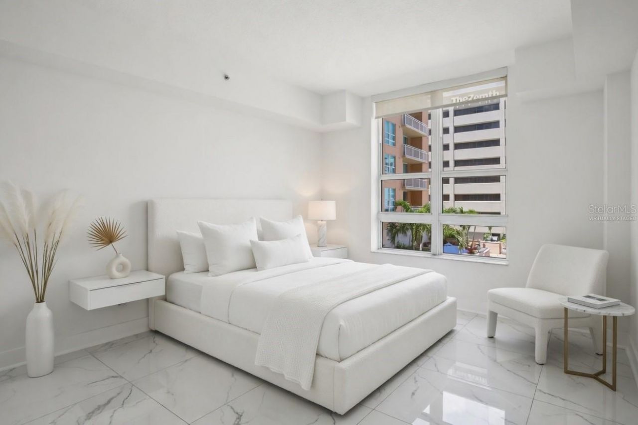 1350 Main Street , Unit 707, Sarasota, FL 34236 Photo