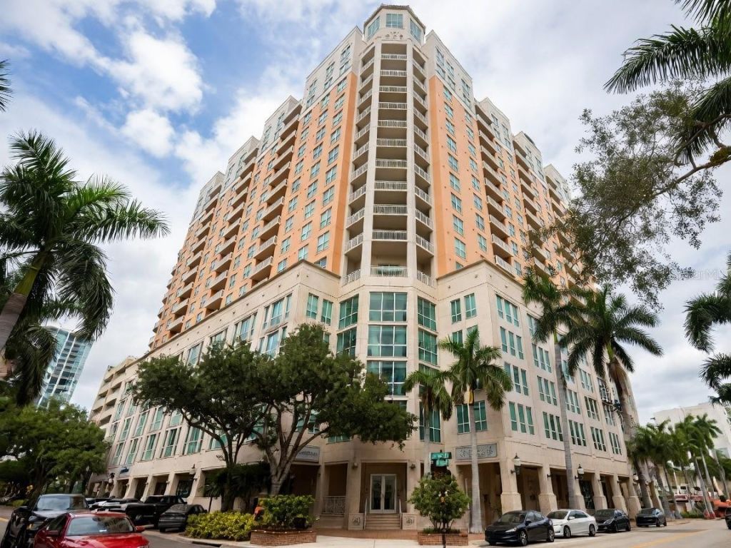1350 Main Street , Unit 707, Sarasota, FL 34236 Photo