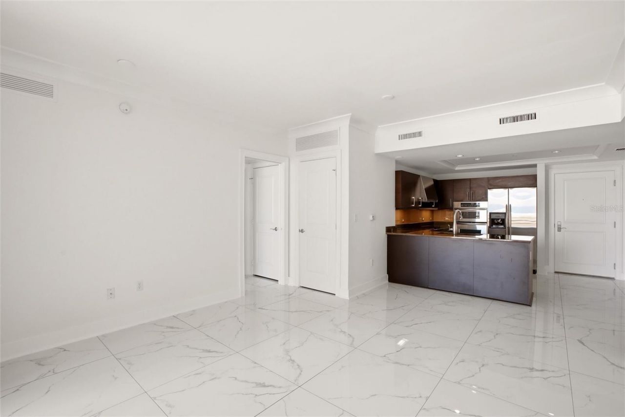 1350 Main Street , Unit 707, Sarasota, FL 34236 Photo