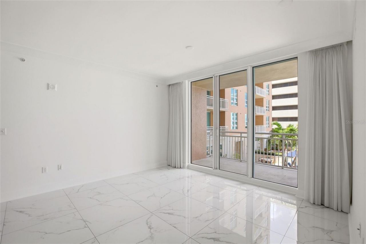 1350 Main Street , Unit 707, Sarasota, FL 34236 Photo