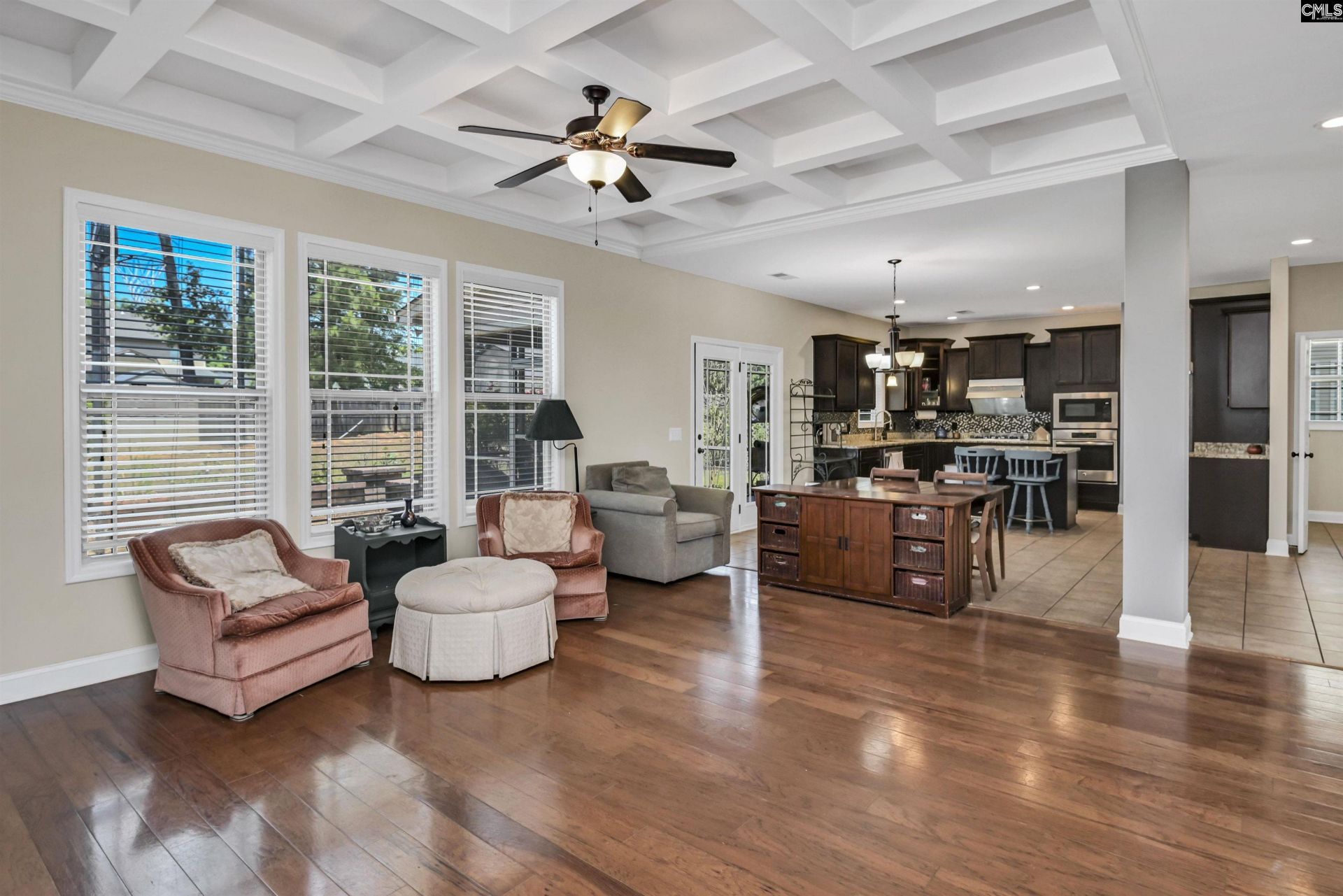 325 English Legend Drive  Photo 11