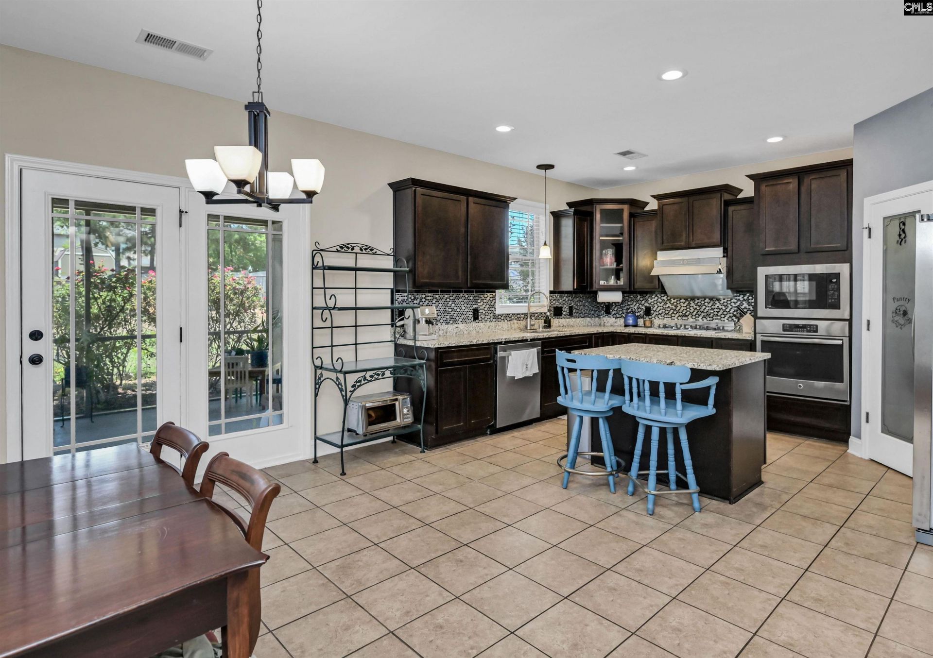 325 English Legend Drive  Photo 12