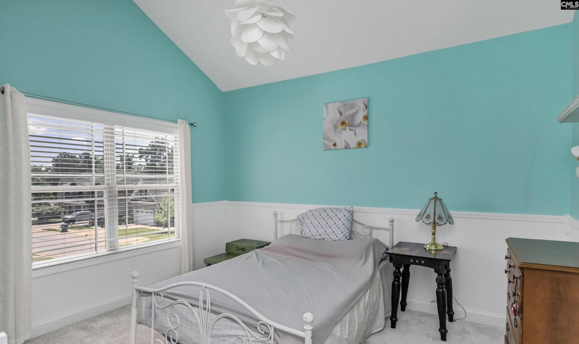 325 English Legend Drive  Photo 23