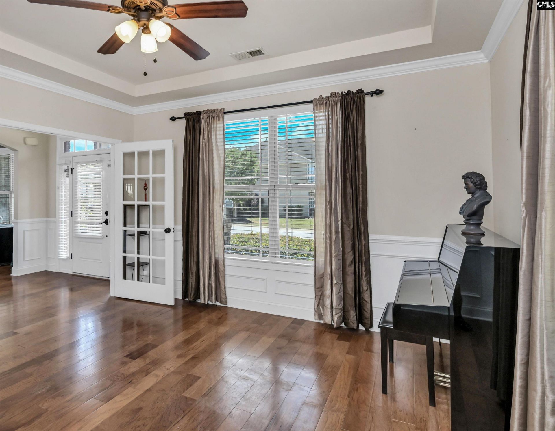 325 English Legend Drive  Photo 7