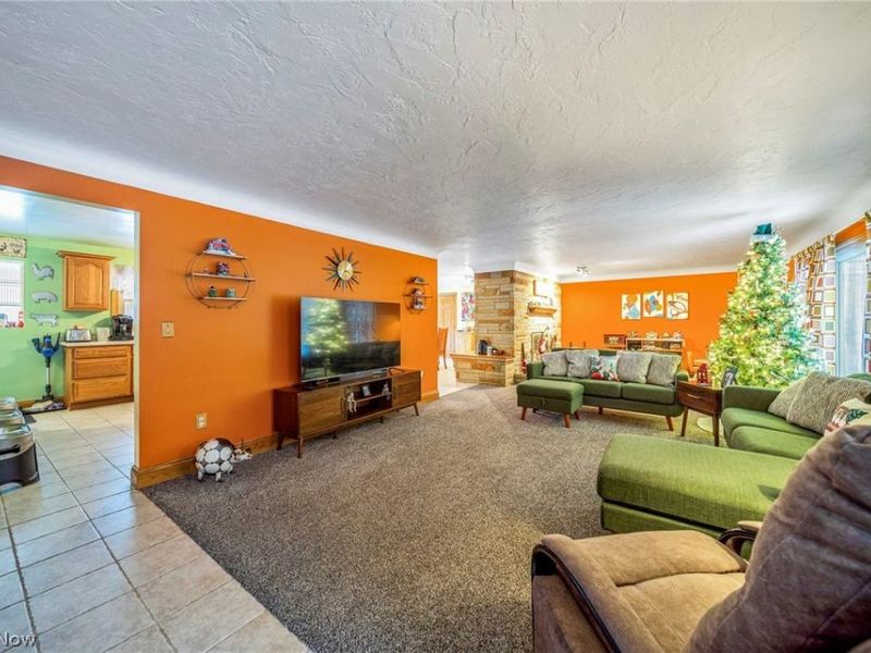 3832 Lake Road, Conneaut, OH 44030 Photo 6