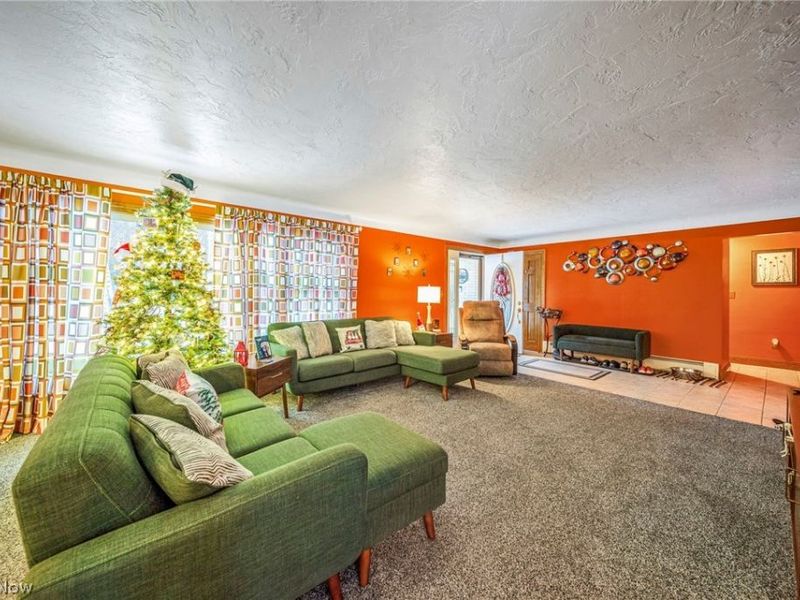 3832 Lake Road, Conneaut, OH 44030 Photo 8