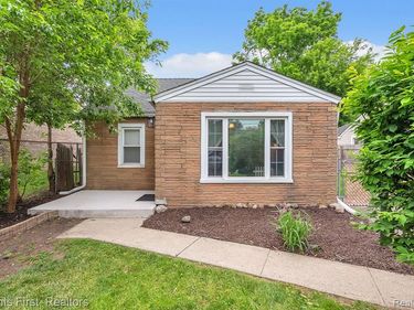 1660 N Sheldon Road, CANTON, MI 48187