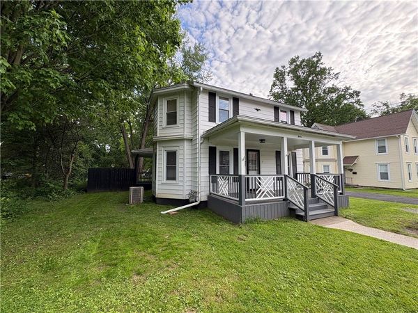 12 South Street , Clifton Springs, NY 14432