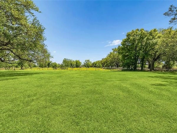 2009 MERAUX Lane , Violet, LA 70092