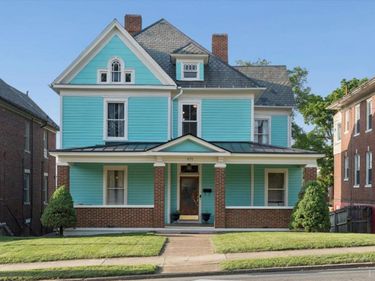 435 SW Elm Ave, Roanoke, VA 24016