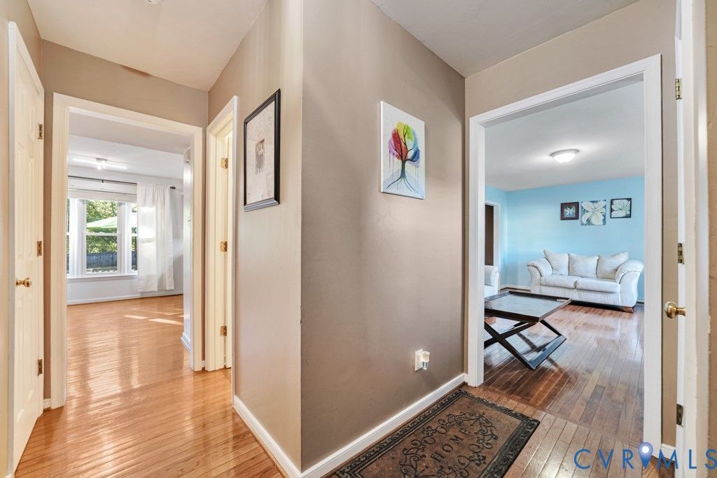 11060 Forest Trace Way  Glen Allen, VA 23059