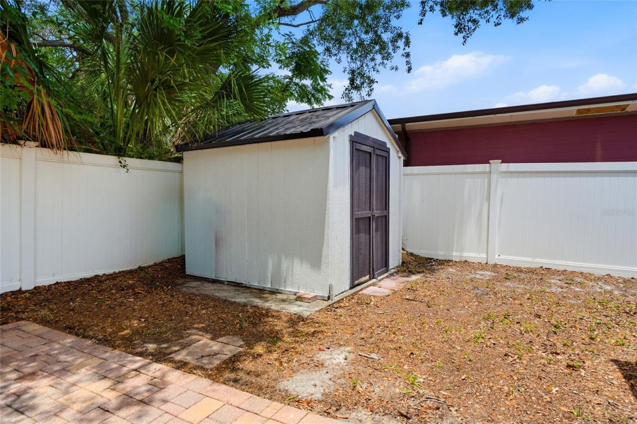 5602 N Ola Avenue , Tampa, FL 33604 Photo