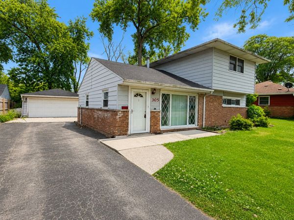 305 Seminole Street , Park Forest, IL 60466