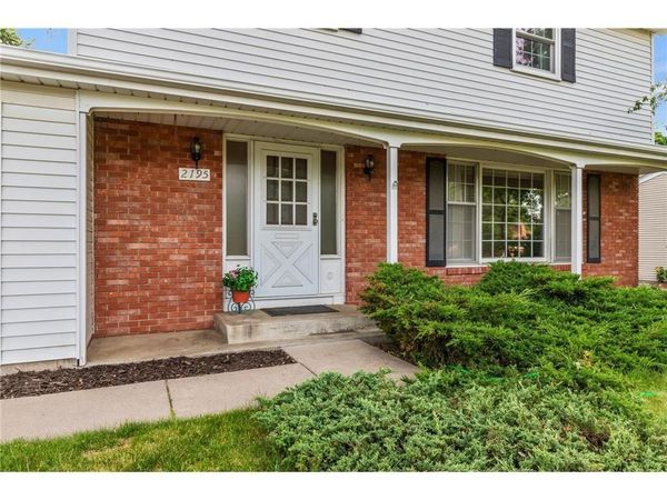 2195 Burr Street, Maplewood, MN 55117