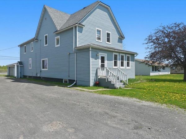 2811 E 3rd St, Superior, WI 54880