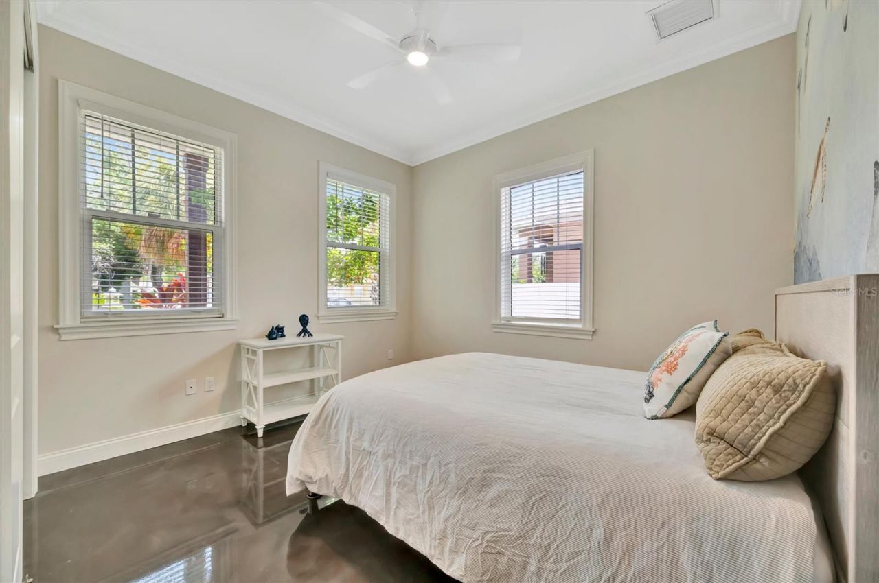 2517 4th Avenue S, Saint Petersburg, FL 33712 Photo
