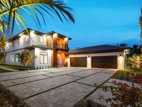 1708 N Lakeside Drive, Lake Worth Beach, FL 33460