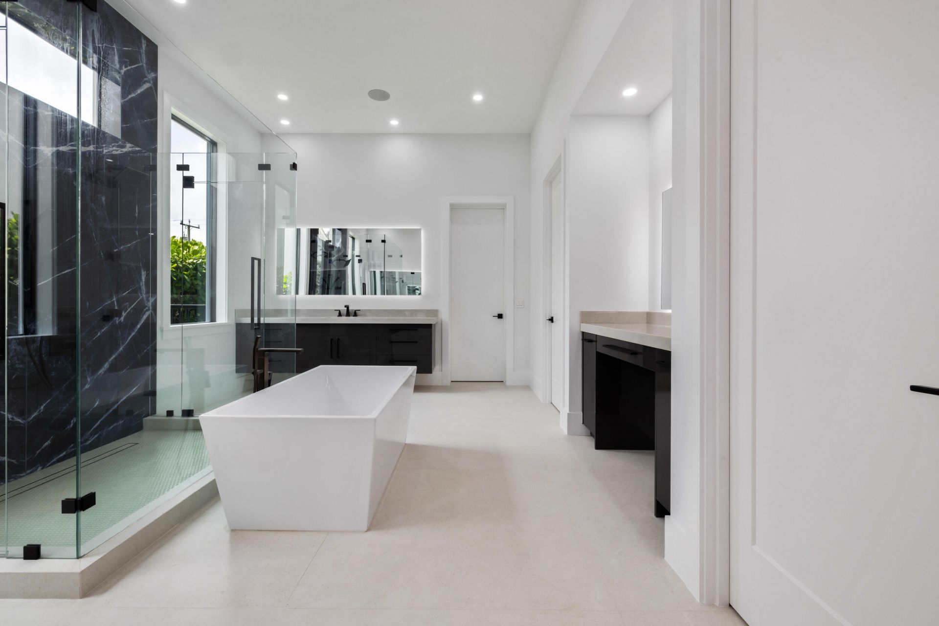 1708 N Lakeside Drive, Lake Worth Beach, FL 33460 Photo