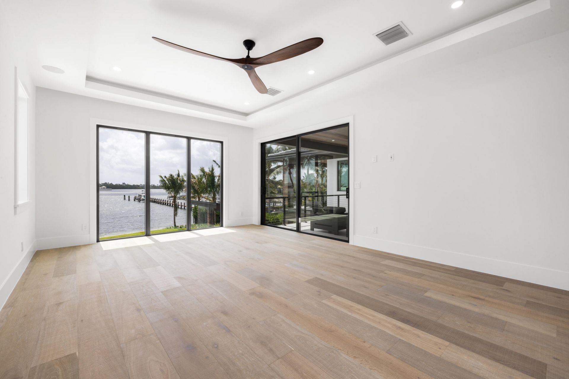 1708 N Lakeside Drive, Lake Worth Beach, FL 33460 Photo