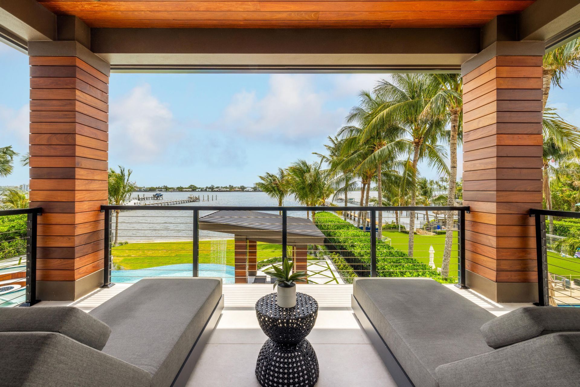1708 N Lakeside Drive, Lake Worth Beach, FL 33460 Photo