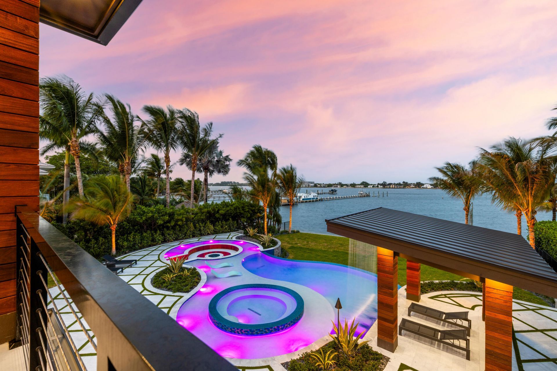 1708 N Lakeside Drive, Lake Worth Beach, FL 33460 Photo