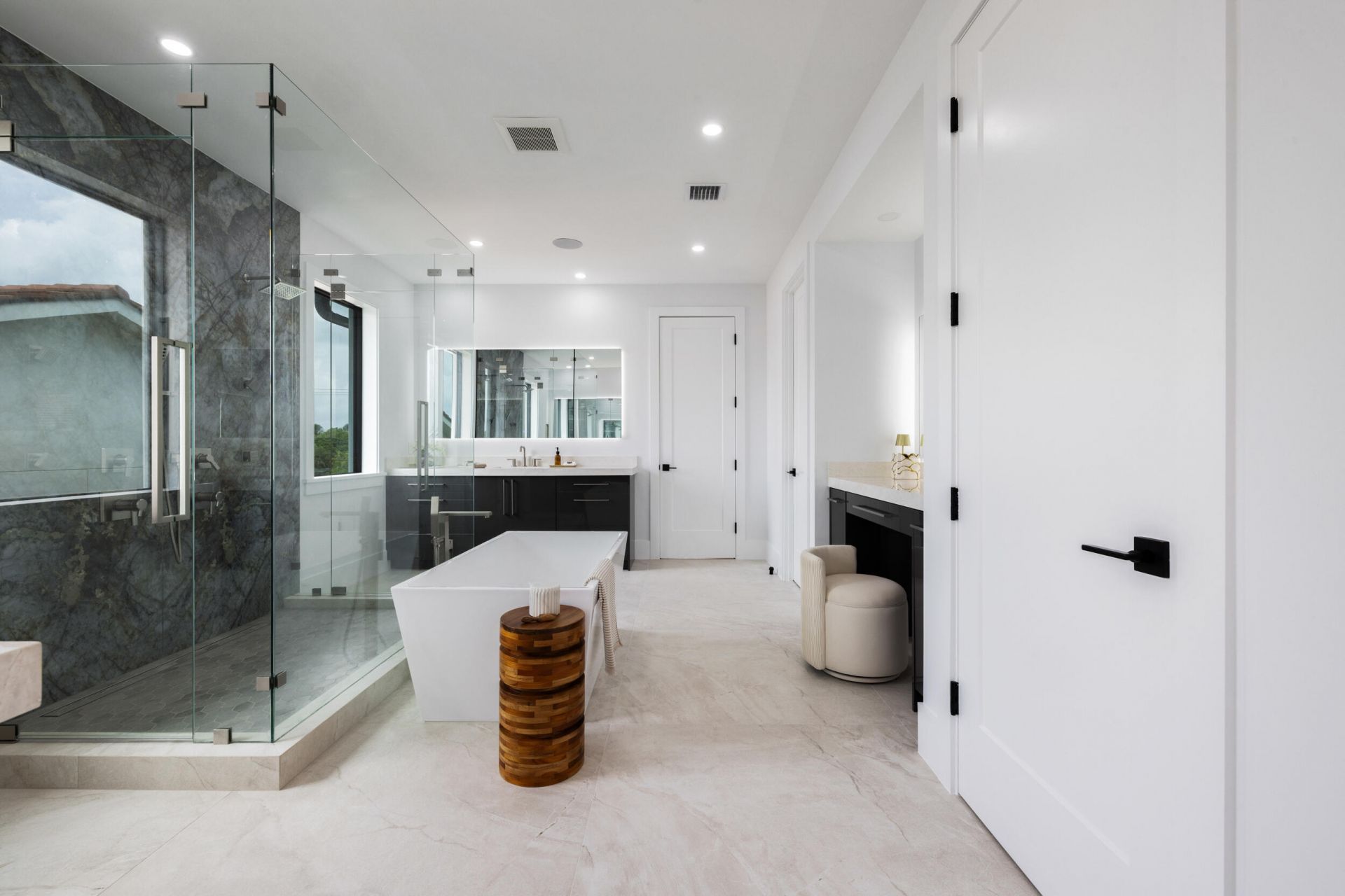 1708 N Lakeside Drive, Lake Worth Beach, FL 33460 Photo