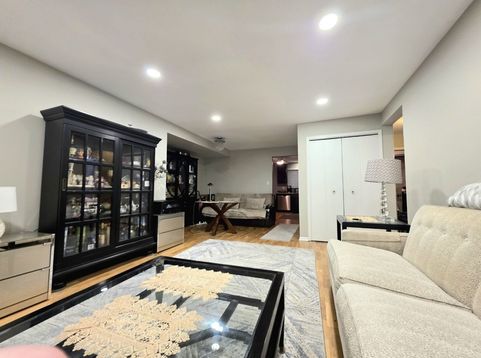 Main Photo