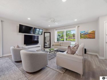 920 Carriage Way, Unit 12, Lincoln, NE 68510