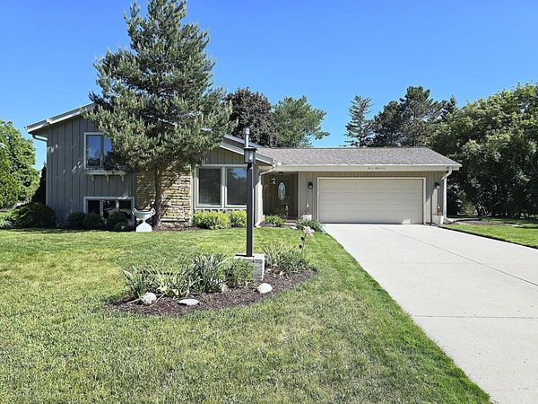 N111W16302 Catskill LANE, Germantown, WI 53022