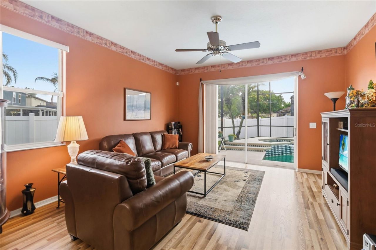 3203 Holland Dr , Orlando, FL 32825 Photo