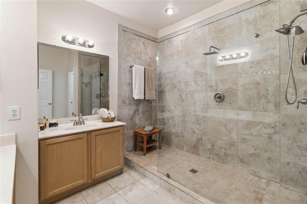3203 Holland Dr , Orlando, FL 32825 Photo