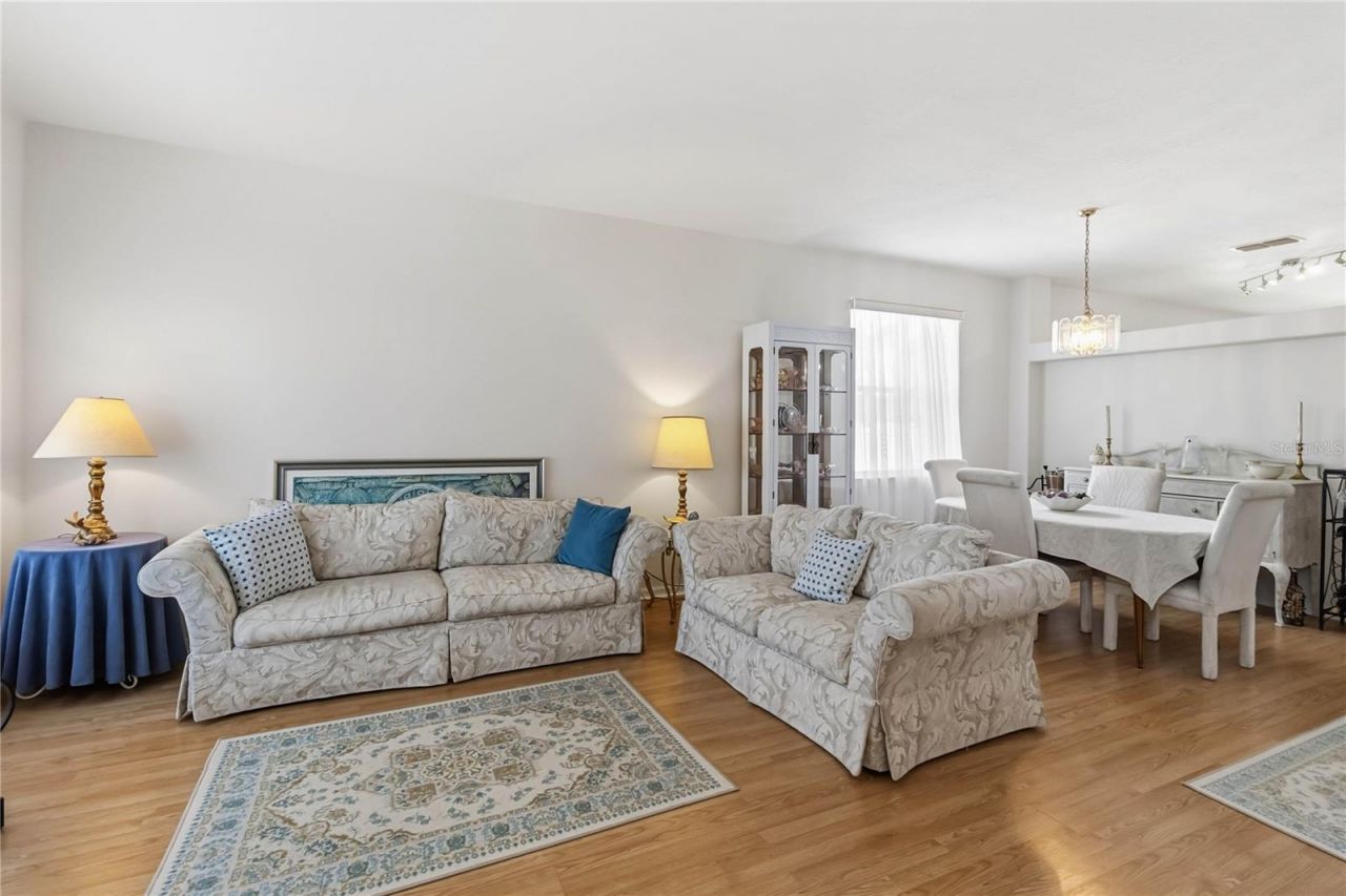 3203 Holland Dr , Orlando, FL 32825 Photo