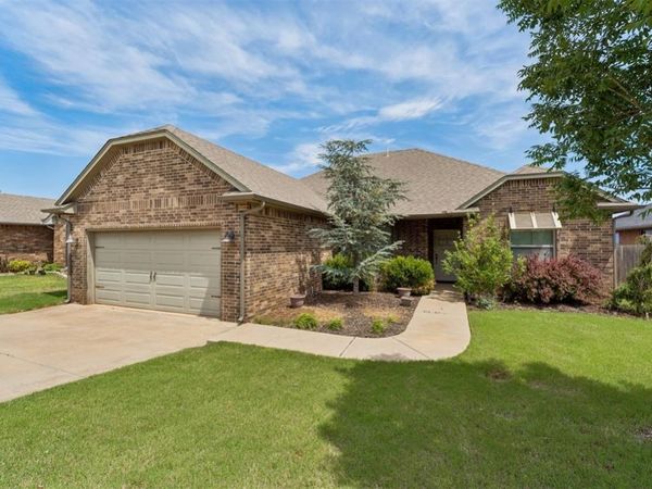 3425 NW 164th Terrace, Edmond, OK 73013