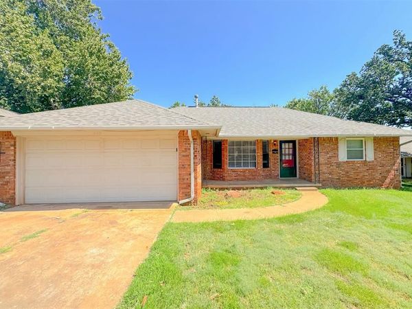 345 Travis Circle, Edmond, OK 73013