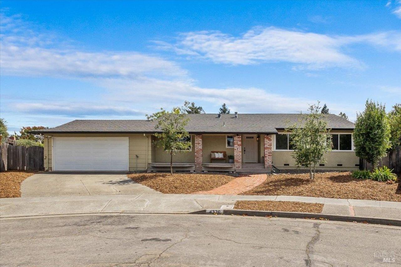 4336 Leafwood Circle W, Santa Rosa, CA 95405 Main Photo