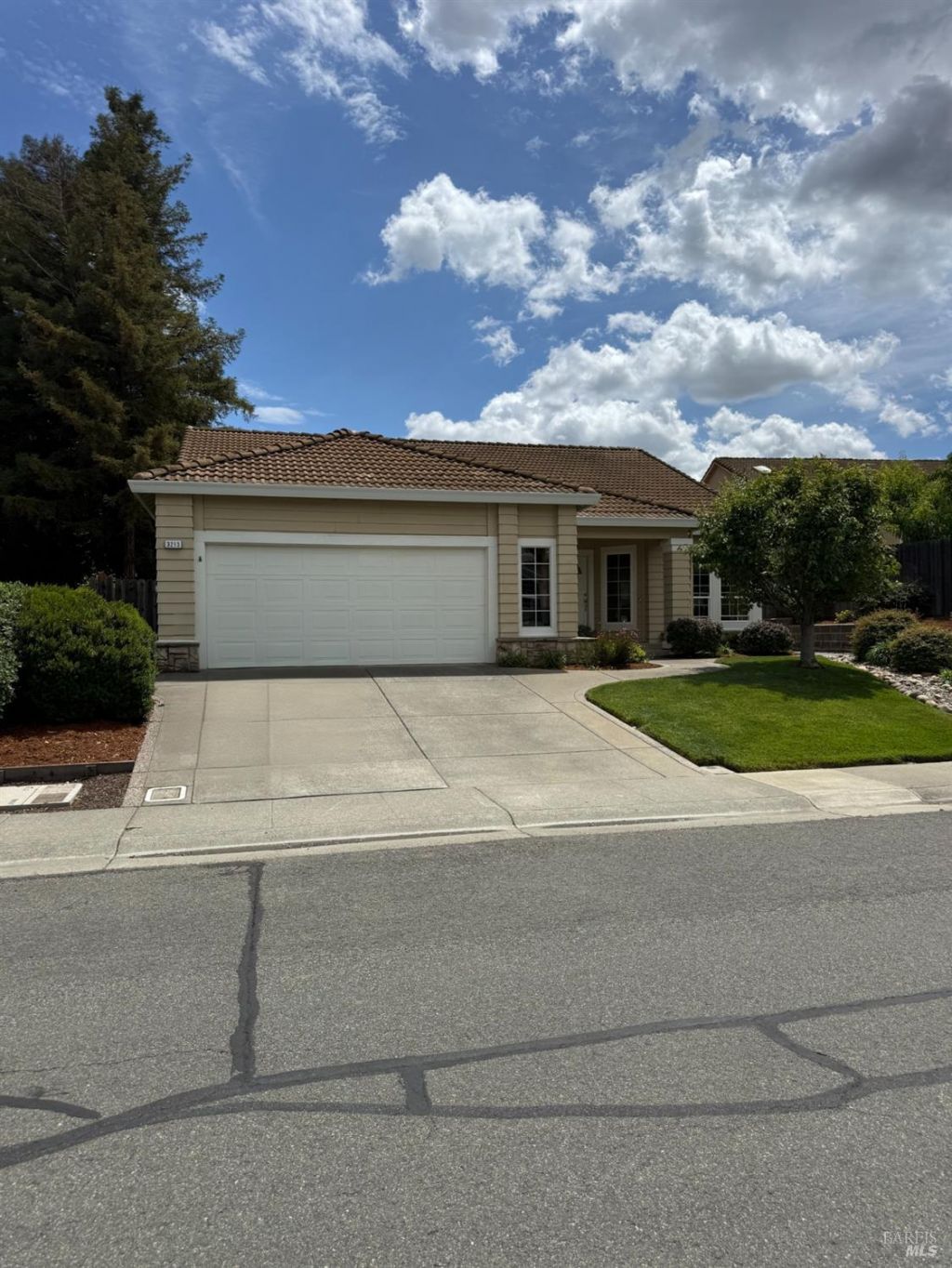 3213 Bear Creek Drive, Fairfield, CA 94534 Main Photo