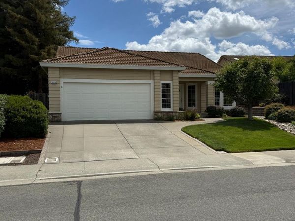 3213 Bear Creek Drive, Fairfield, CA 94534