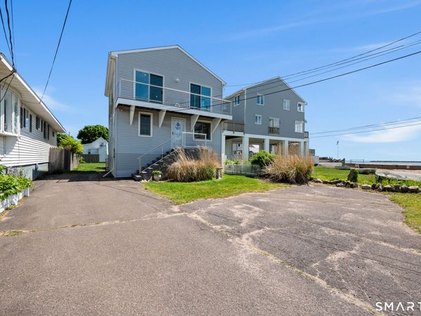 5 Old Town, East Haven, CT 06512