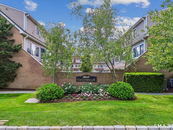1900 Summer, Unit 19, Stamford, CT 06905