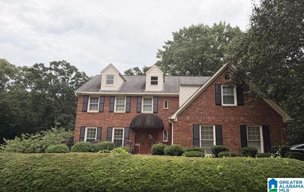 921 Village Mill Road, Birmingham, AL 35215 Main Photo