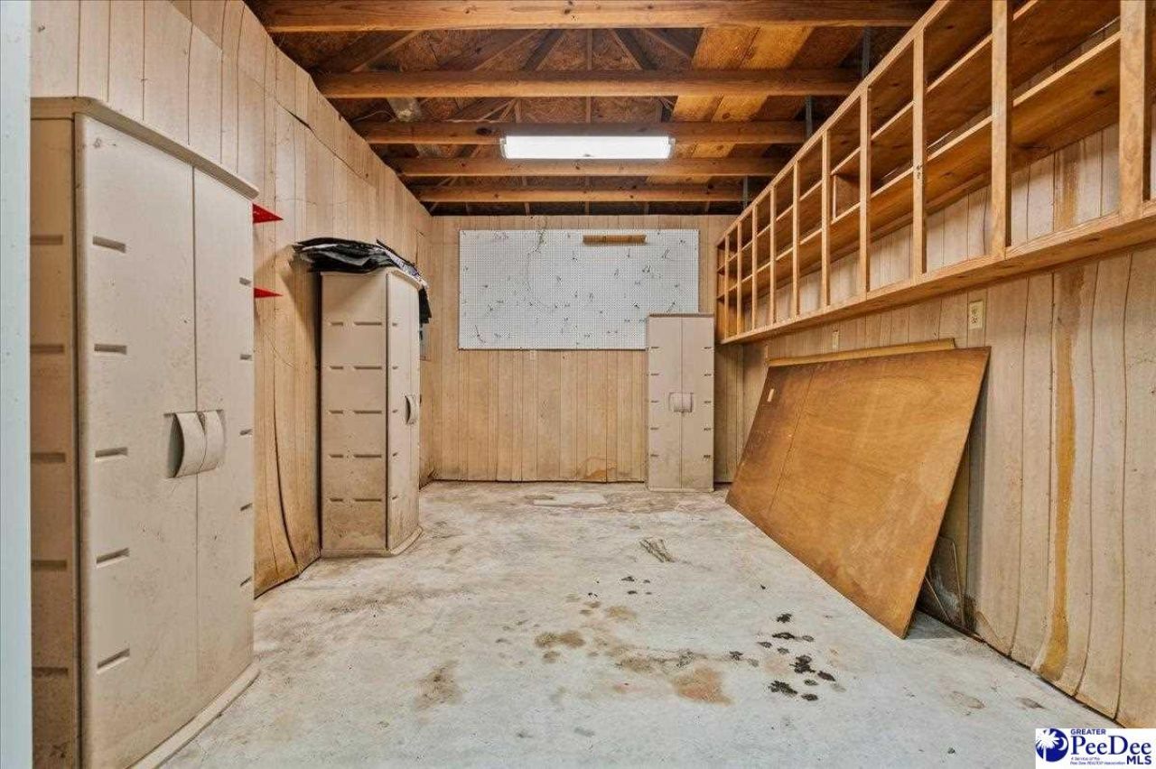 1352 Cottingham Photo 46